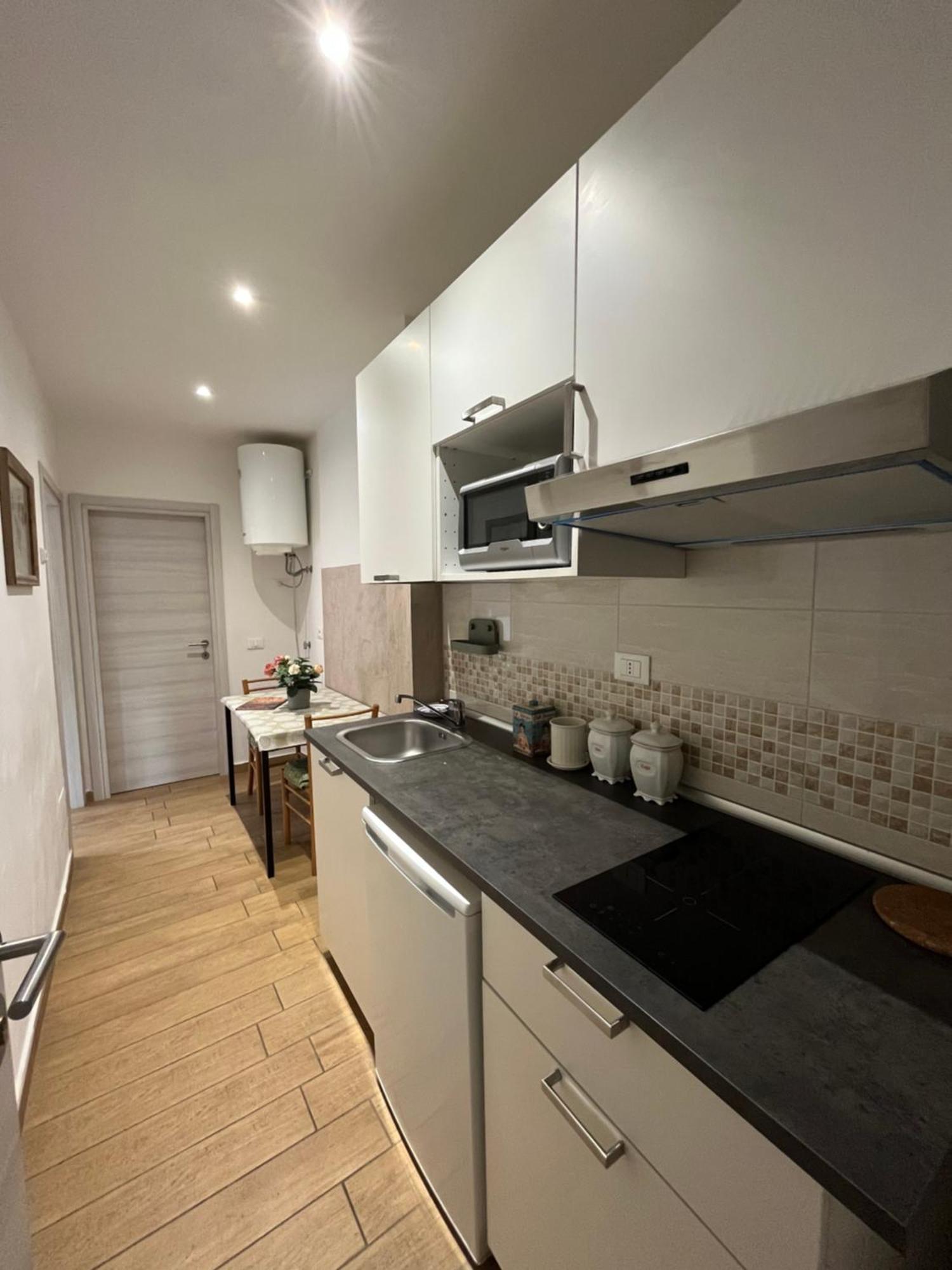 Casa Dora Daire Reggio Emilia Dış mekan fotoğraf